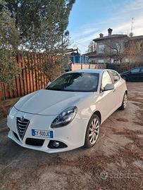 ALFA ROMEO Giulietta 2.0 JTDm-2 150 CV Distinctive