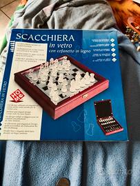 scacchiera in vetro 