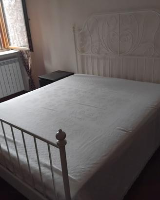 Letto matrimoniale