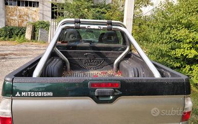 Roll bar Mitsubishi l200 in Acciaio cromato.