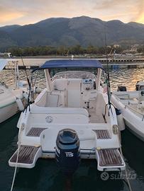 Saver Manta 620 Cabin con motore 115 Yamaha