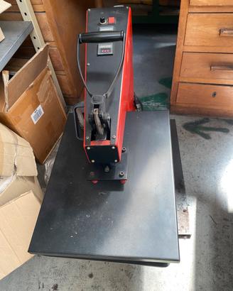 Termo pressa per magliette e cappellini