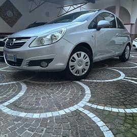 Opel Corsa 1.2 Benz/GPL 2010 A.F.F.A.R.E
