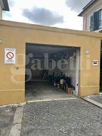 Box/Posto auto Roma [Cod. rif 3341682VRG]