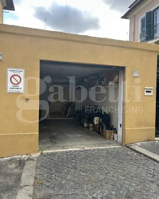 Box/Posto auto Roma [Cod. rif 3341682VRG]