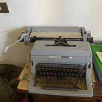 Macchina da scrivere