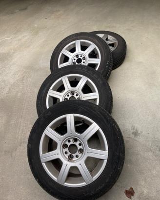 Cerchi lega con 4 pneumatici x Musa, Idea, Ysilon