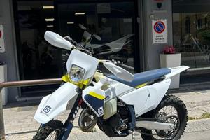 HUSQVARNA TE 125 2025 TRIPLA OMOLOG