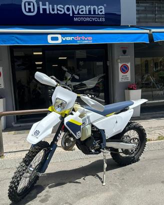HUSQVARNA TE 125 2025 TRIPLA OMOLOG