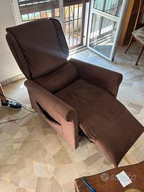 Poltrona reclinabile