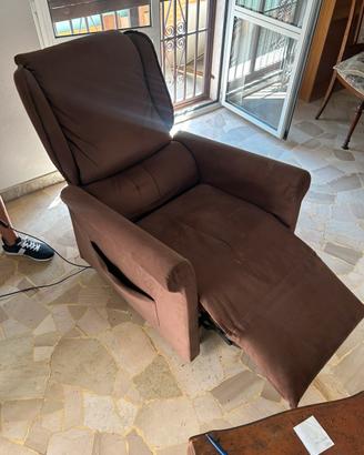 Poltrona reclinabile