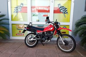 Yamaha XT 550
