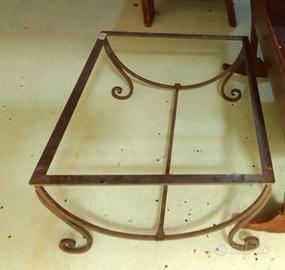 tavolino basso Antico