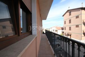 CASA INDIPENDENTE CON 2 APP.+SOFFITTA+LAB.