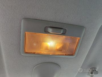 Plafoniera anteriore OPEL AGILA del 2009