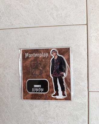 Standee Acrilico “Masterplan” JUNON- BMSG – Raro 