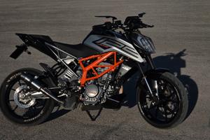 KTM DUKE 125 2021 TRATTABILE