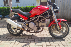 Ducati monster 600 2001