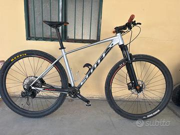 Scoot scale 965 taglia L