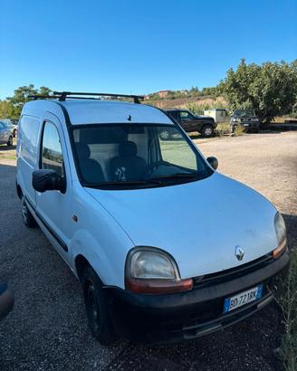 Disponibili ricambi Renault Kangoo .