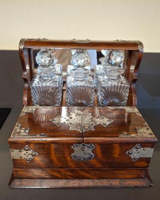 PORTALIQUORI E BICCHIERI