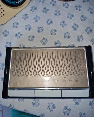 radio sony anni 50 , impeccabile funzionante