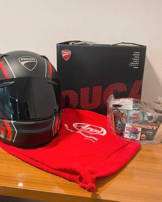 Casco Ducati quantum-st