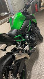 Kawasaki Z900 2022 - 2.900 km - perfetta