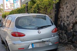 147 anno 2004 diesel 5 porte