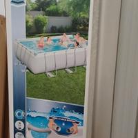 Piscina 4metri per 2 metri come nuova con imballi