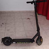 Monopattino argento ag23