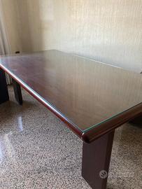Tavolo ufficio