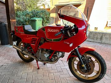 Ducati MHR 900