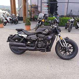 Benelli Leoncino 400 Bobber Black