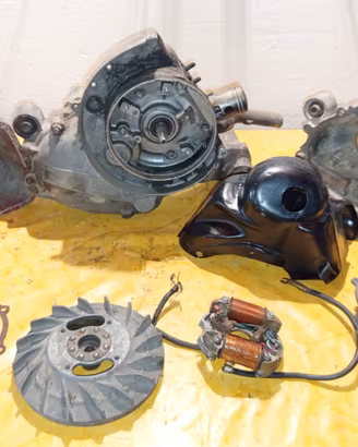 Pezzi Motore Telaio vespa 50 N 1963-64-65