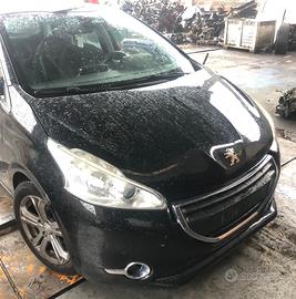 Musata frontale Peugeot 208
