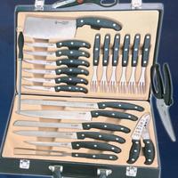 Valigetta con posate cucina