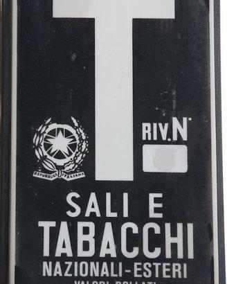 Attività / Licenza di 50 m² con 1 locale a Capanno