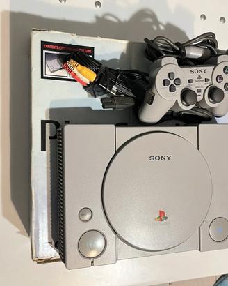 PLAYSTATION 1 + GIOCHI