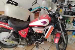 APRILIA RED ROSE 50 UNA DELLEPRIME SEIRE ANNI 90