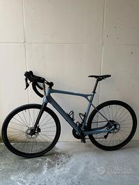 Gravel GT GRADE CARBON
