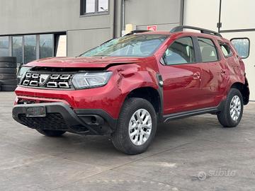 DACIA DUSTER per ricambi usati H4DF4
