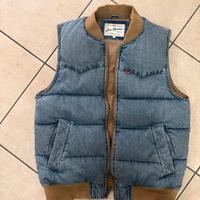 Levis smanicato