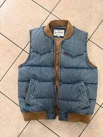 Levis smanicato