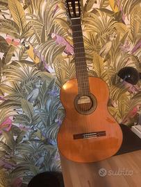 Chitarra Alhambra 3C con cistodia semi rigida