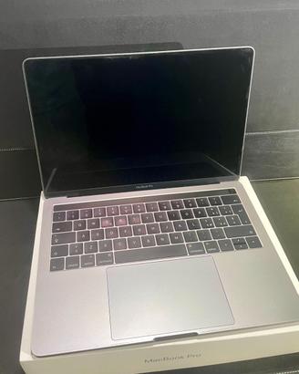 MacBook Pro da 13” Space Grey con Touch Bar
