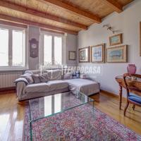 GALLARATE - TRILOCALE RISTRUTTURATO IN CENTRO