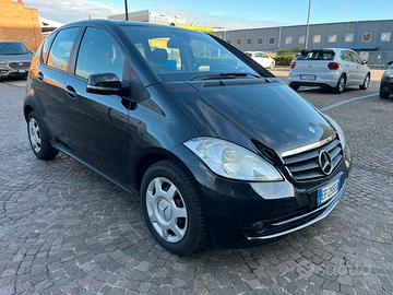 Mercedes Classe A 180 CDI Ok Neopatentati