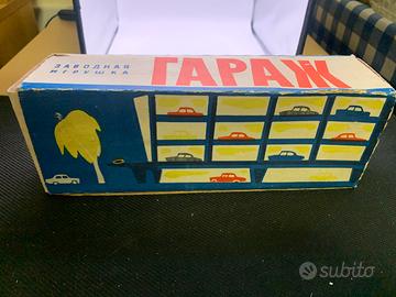 Gioco in latta made in urss garage macchinine