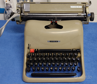 Macchina da scrivere vintage Olivetti Lexikon 80